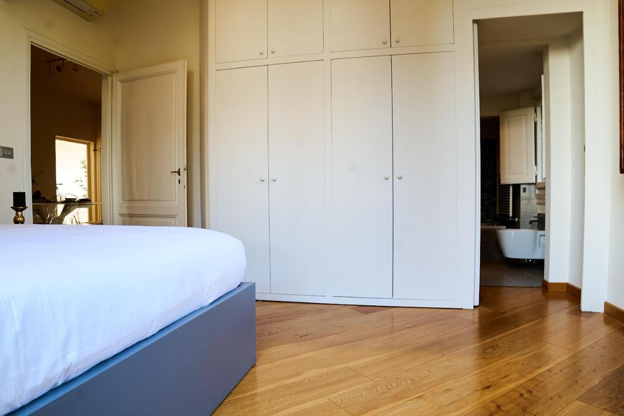 Chic Apt In Villa - Dolcevita Holiday Firenze Bagian luar foto