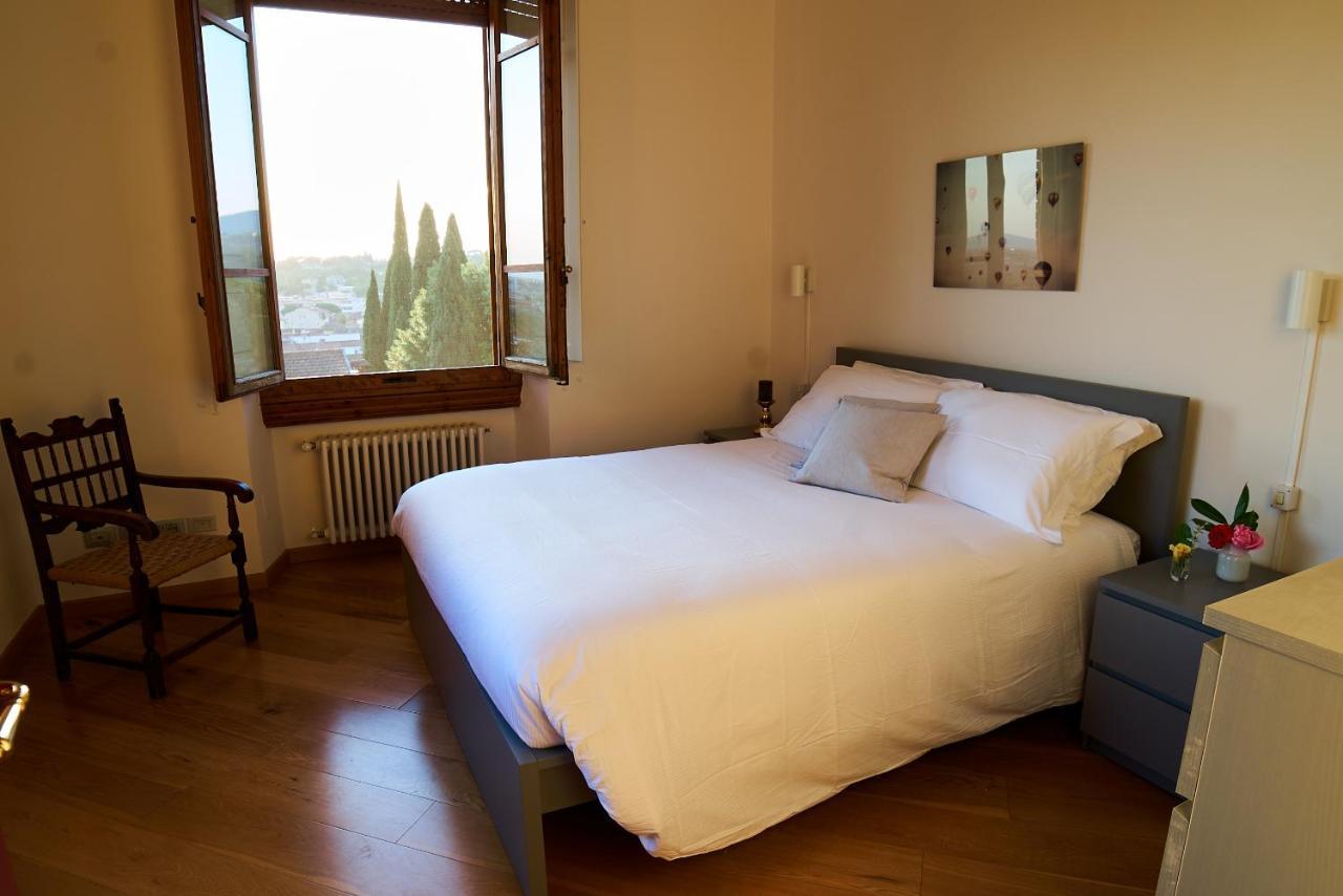 Chic Apt In Villa - Dolcevita Holiday Firenze Bagian luar foto