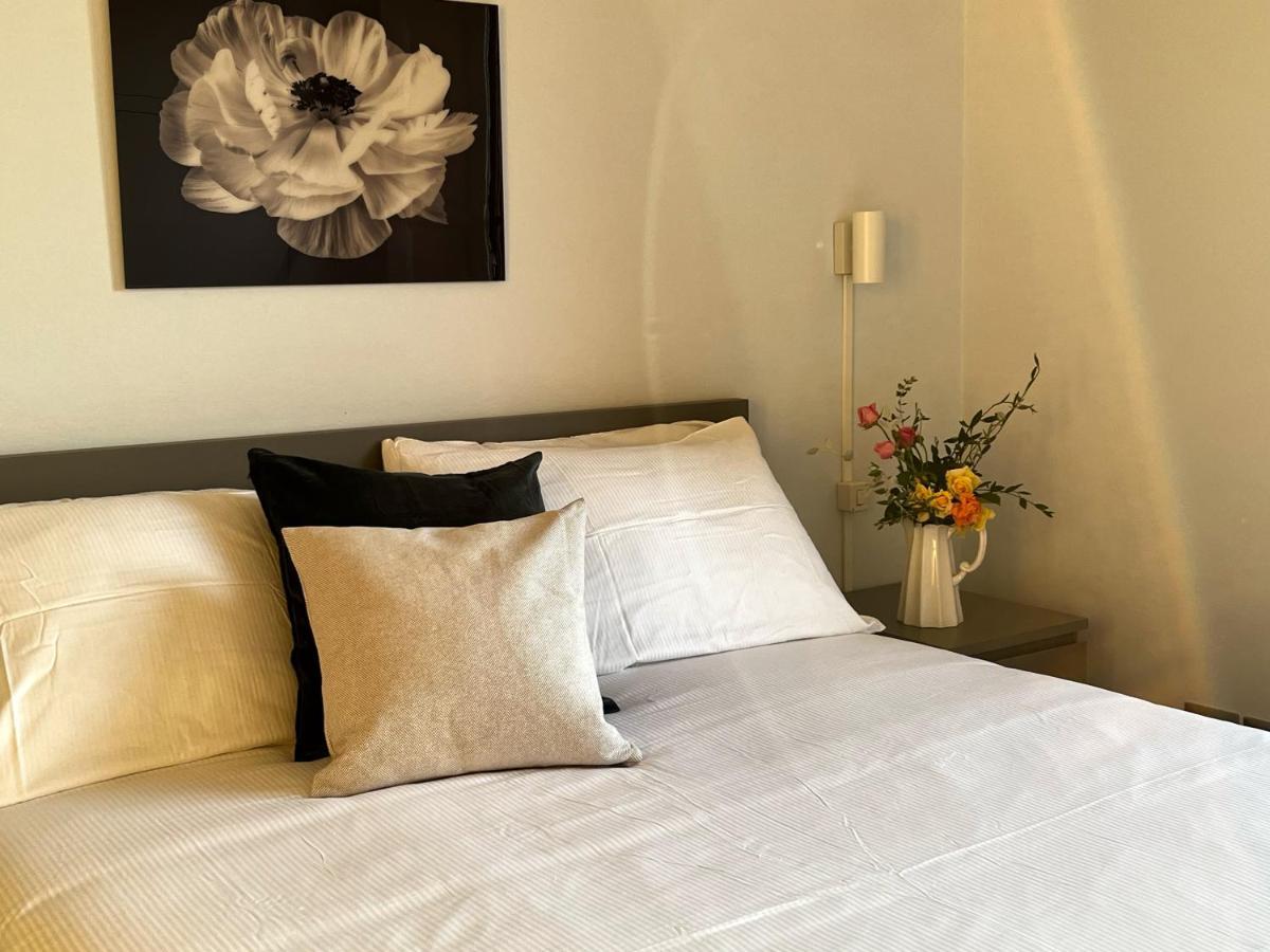 Chic Apt In Villa - Dolcevita Holiday Firenze Bagian luar foto