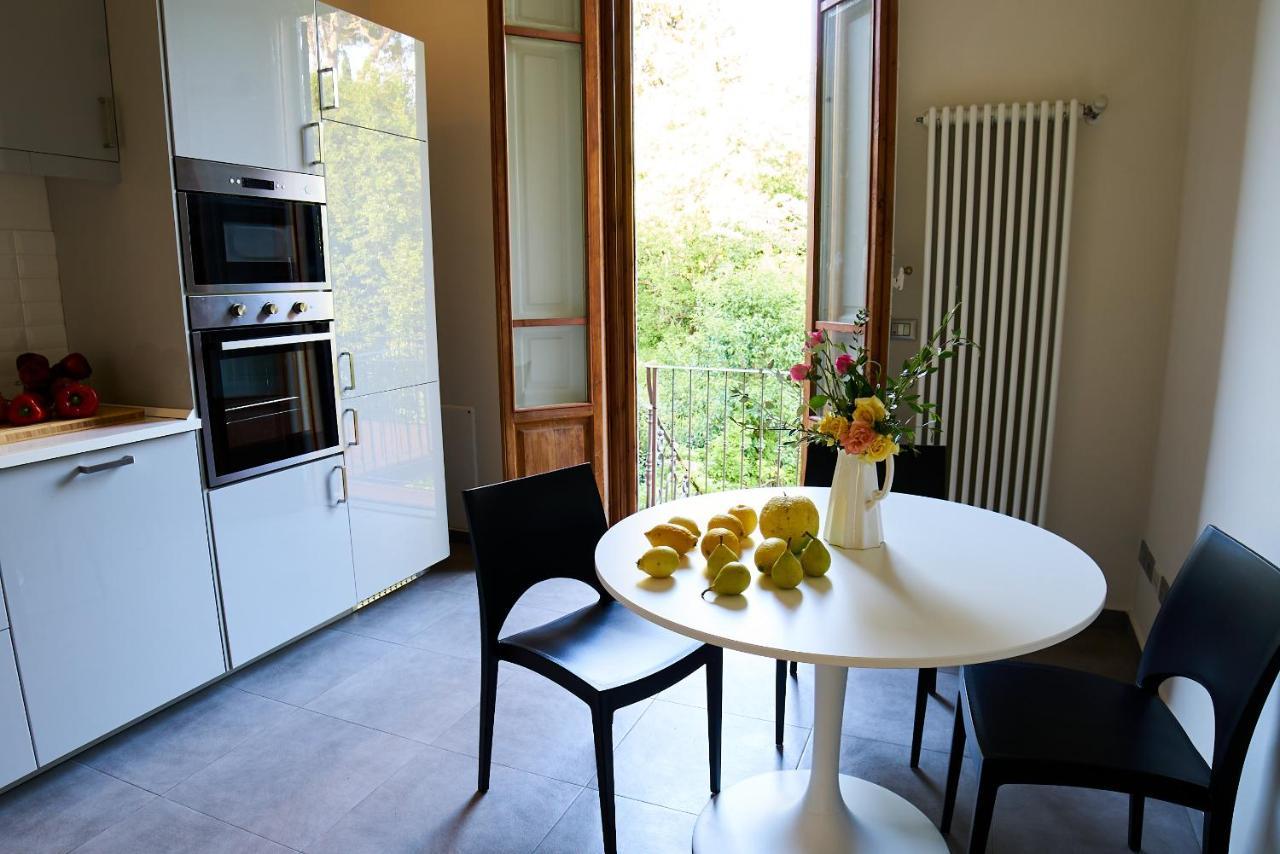 Chic Apt In Villa - Dolcevita Holiday Firenze Bagian luar foto