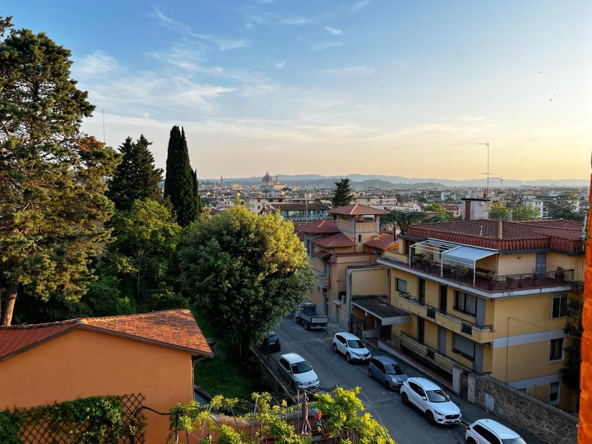 Chic Apt In Villa - Dolcevita Holiday Firenze Bagian luar foto